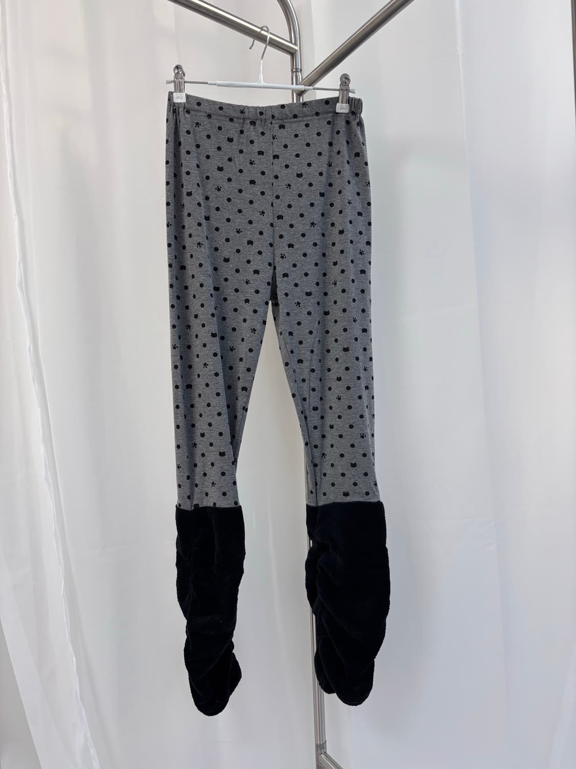 땡땡이 발자국 레그워머 레깅스 상품이미지1