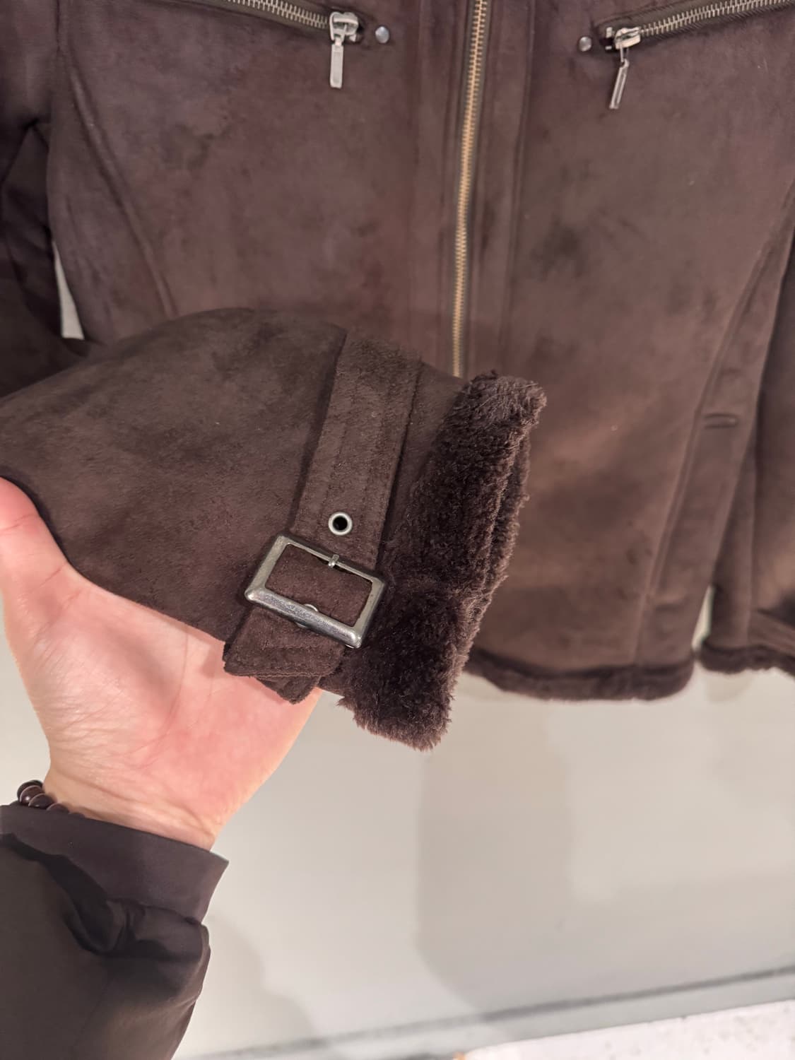 루이 샤브론 버클 스웨이드 무스탕  상품이미지5