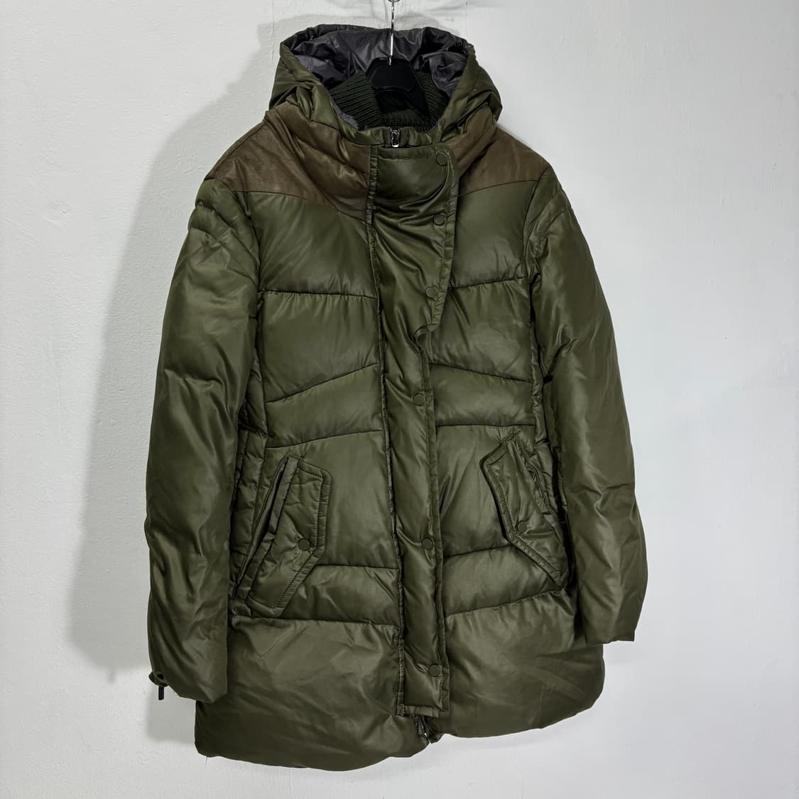 우먼M 타임 카키 니트레이어드 덕다운 패딩 상품이미지1