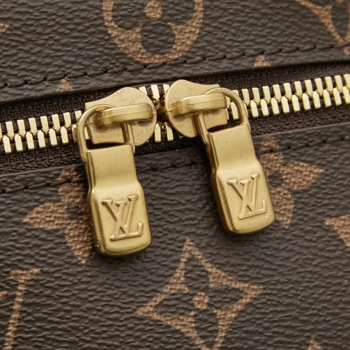 루이비통 니스 나노 메이크업 케이스 모노그램 상품이미지2