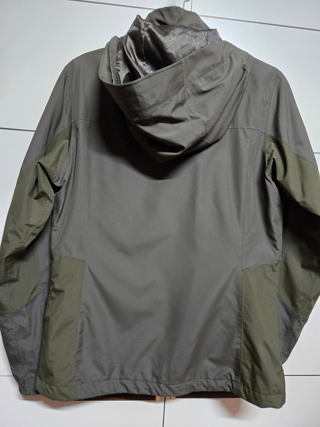 K2여성 카키 바람막이 자켓(M사이즈) 상품이미지6