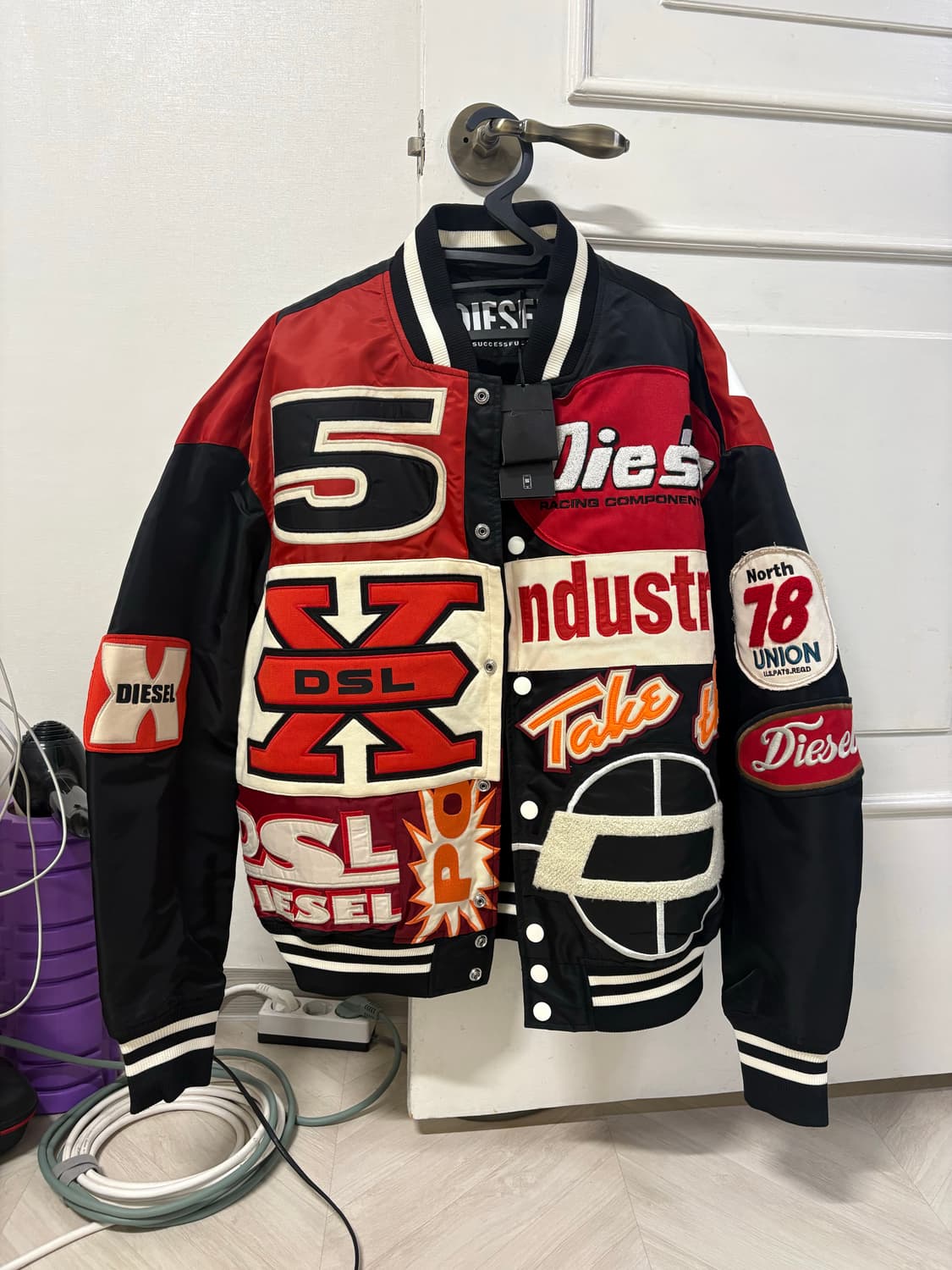 디젤 자켓 새상품 L사이즈 팝니다 상품이미지1