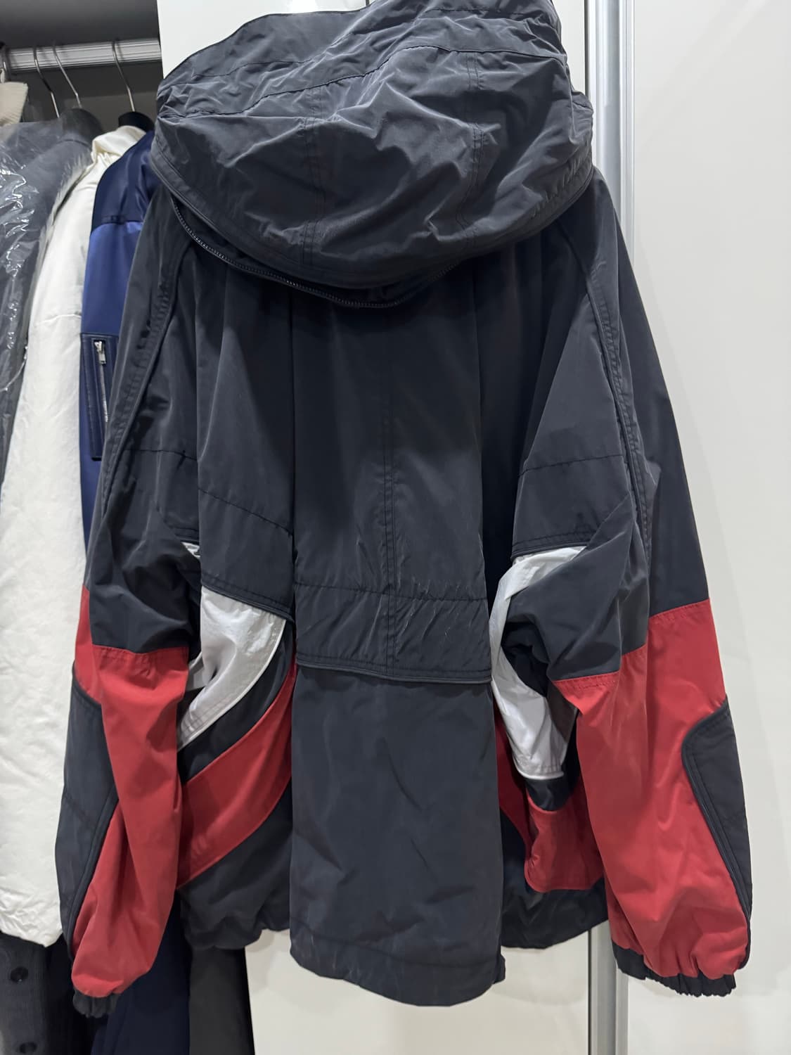 준지 컬러블록 트랙 점퍼 48사이즈 새상품 상품이미지2