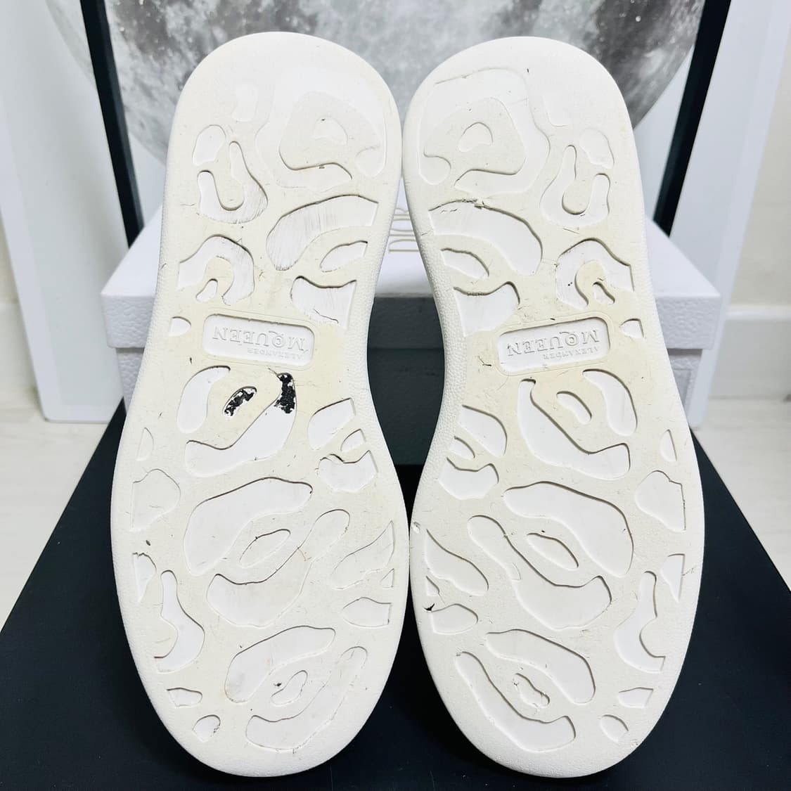  정품 39) 알렉산더 맥퀸 블랙 오버솔 스니커즈 250~255 상품이미지5