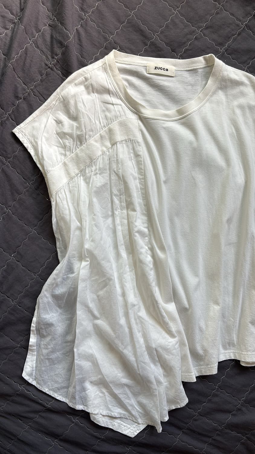 Asymmetric Cut&Sewn Tee 상품이미지3