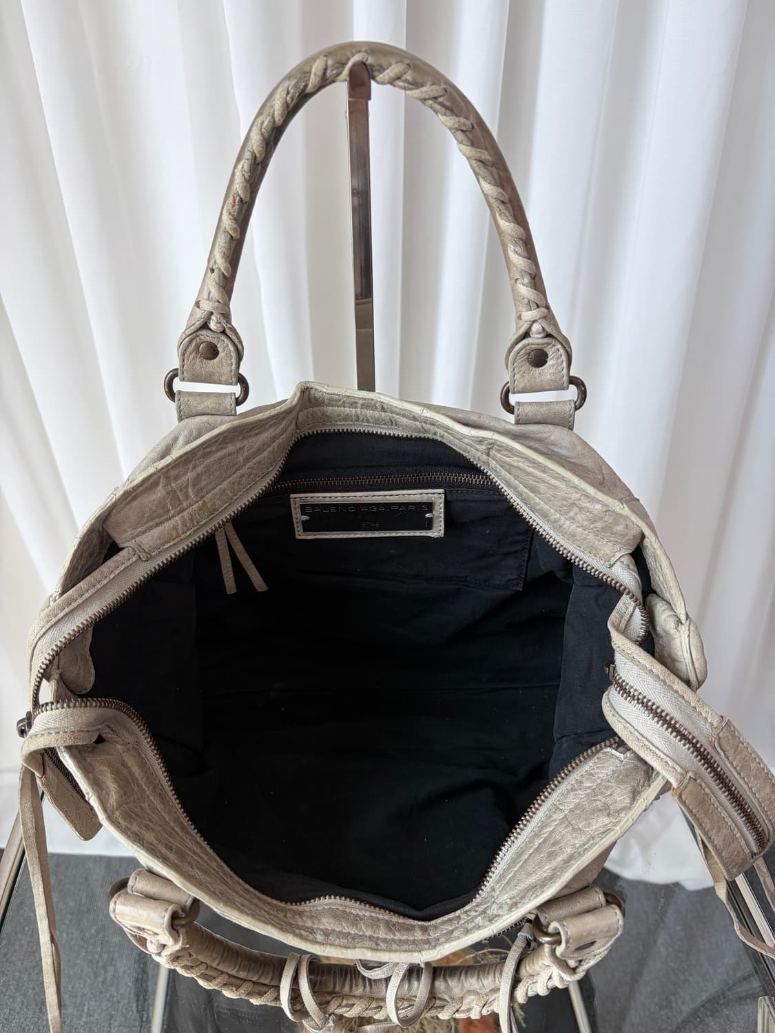 발렌시아가 시티 모터백 상품이미지7