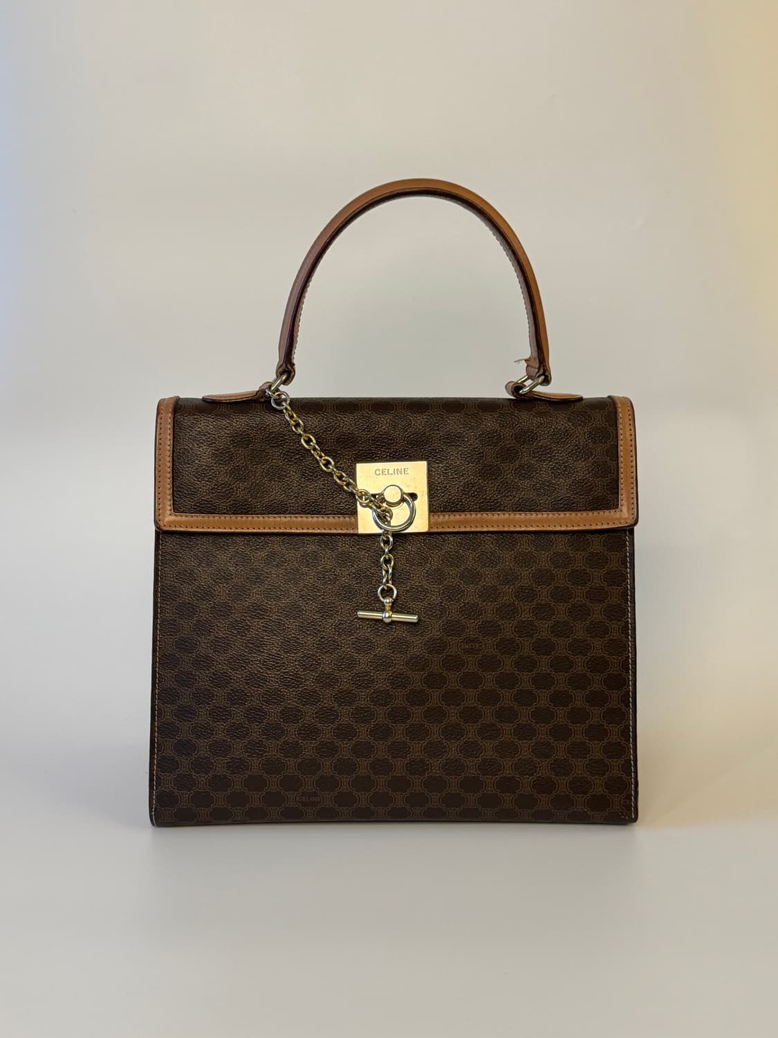 CELINE(셀린느) 마카담 켈리백 상품이미지1