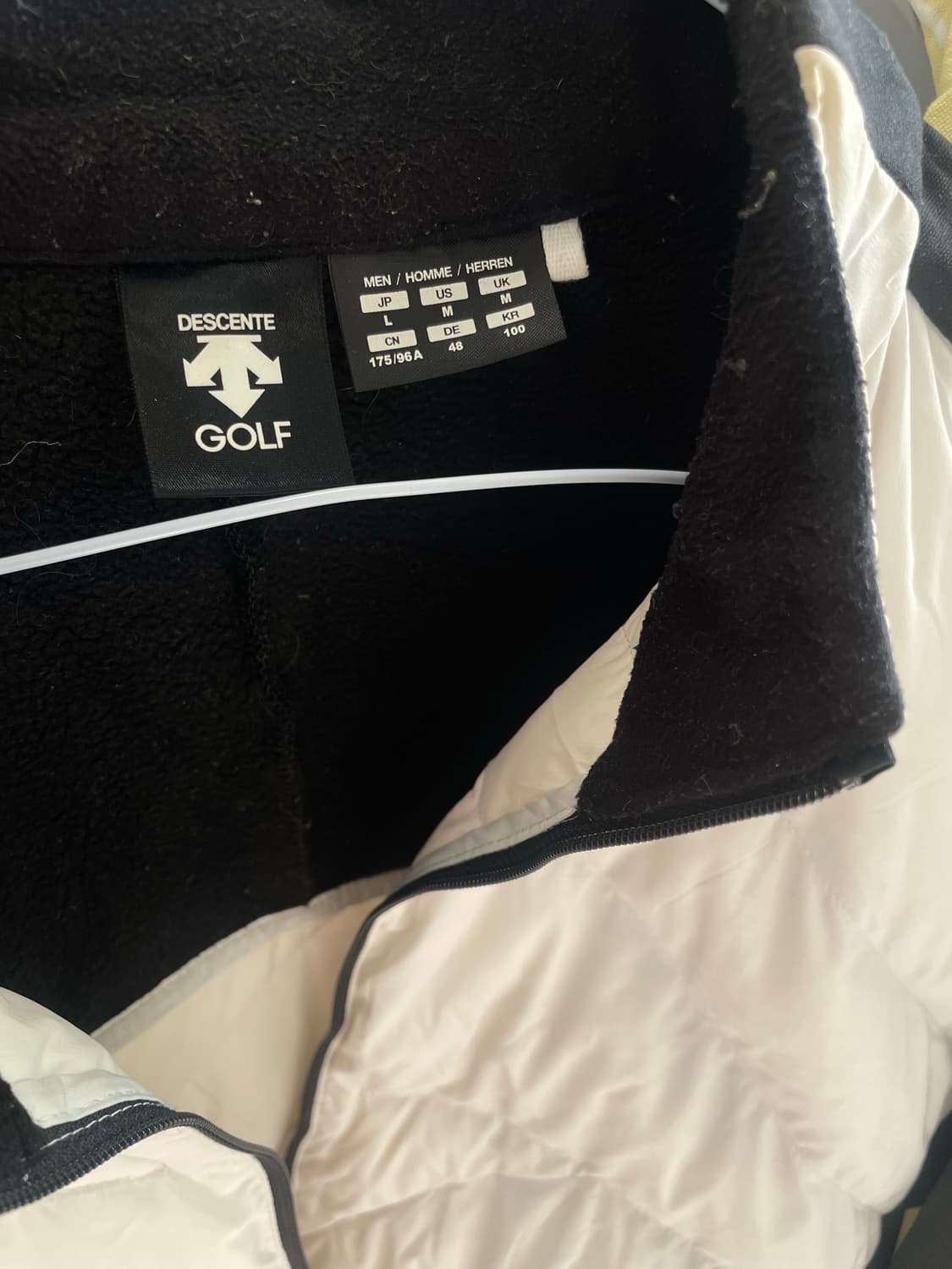 데상트 골프 패딩 M(100) 상품이미지2