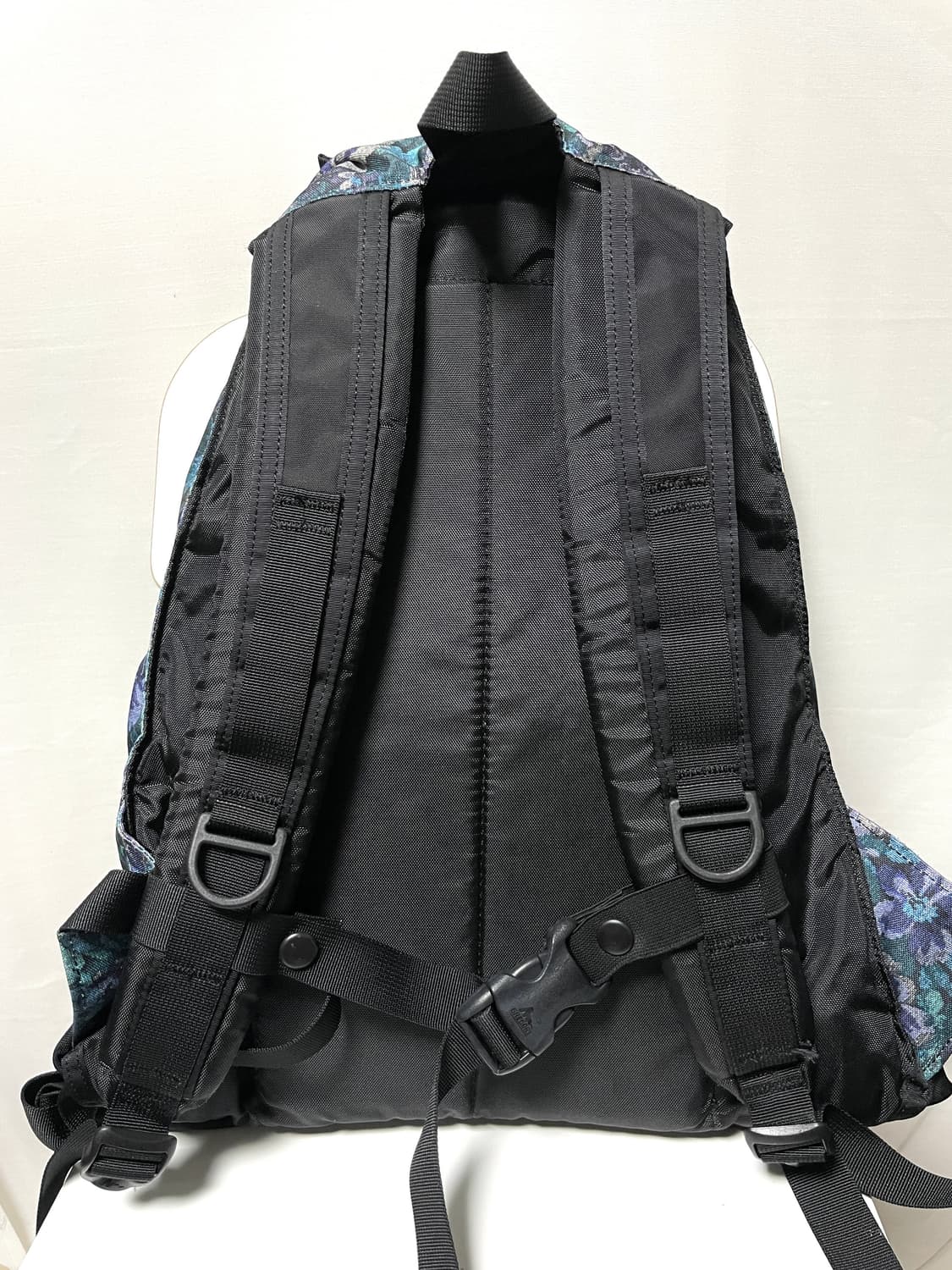 (구로고) 그레고리 데이팩 플라워 타페스트리 백팩 배낭 26L _ 블루 상품이미지5