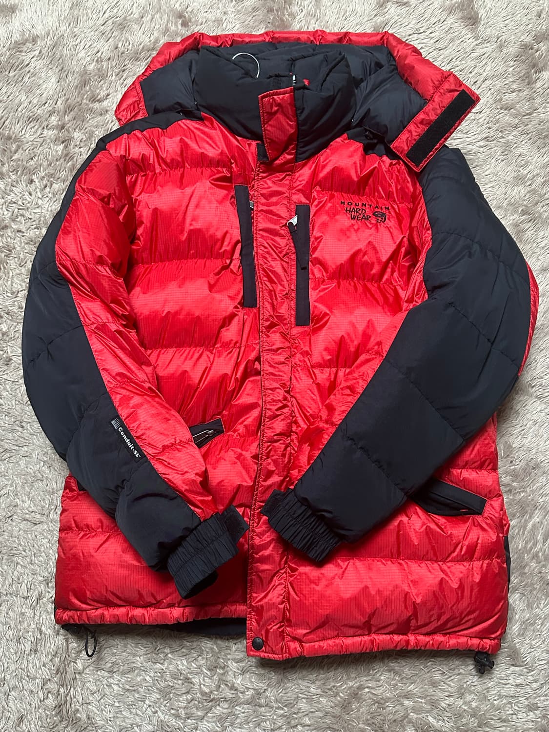 마운틴하드웨어 counduit sl 대장급 패딩 상품이미지2