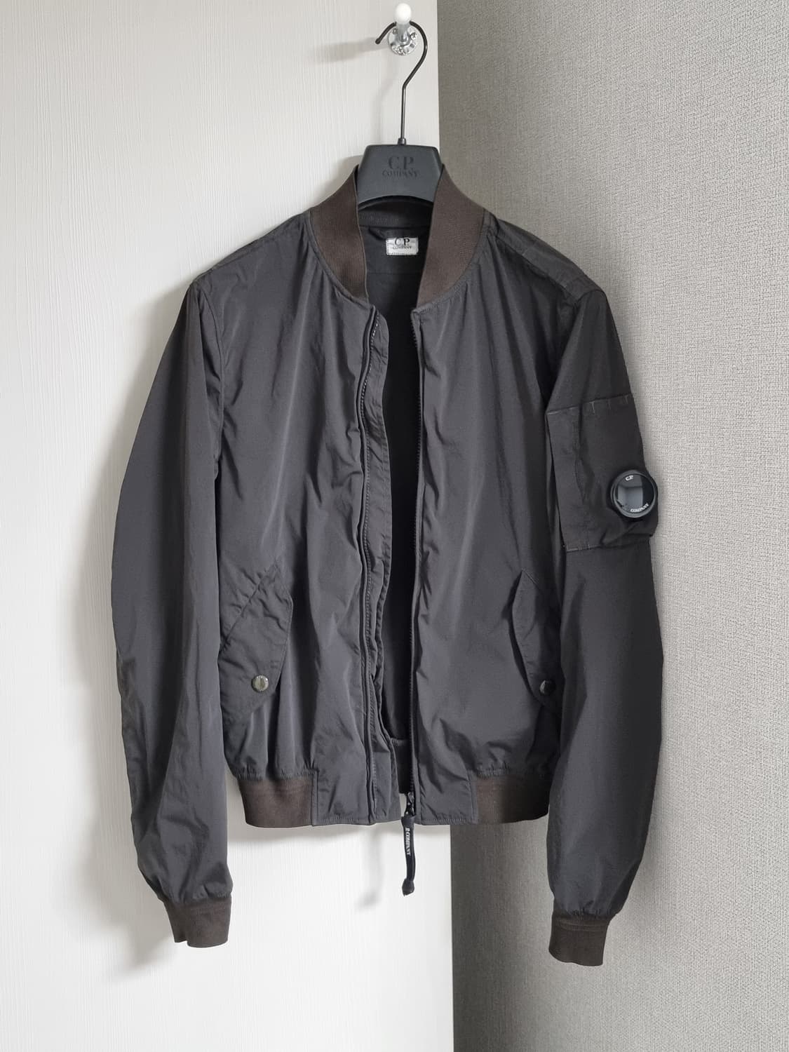 cp컴퍼니 나이크라 바람막이 자켓 상품이미지1