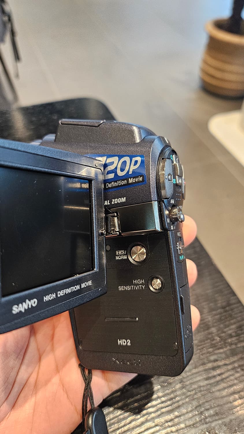 Sanyo Xacti VPC-C1 - what is the maximum SD card size I can get for