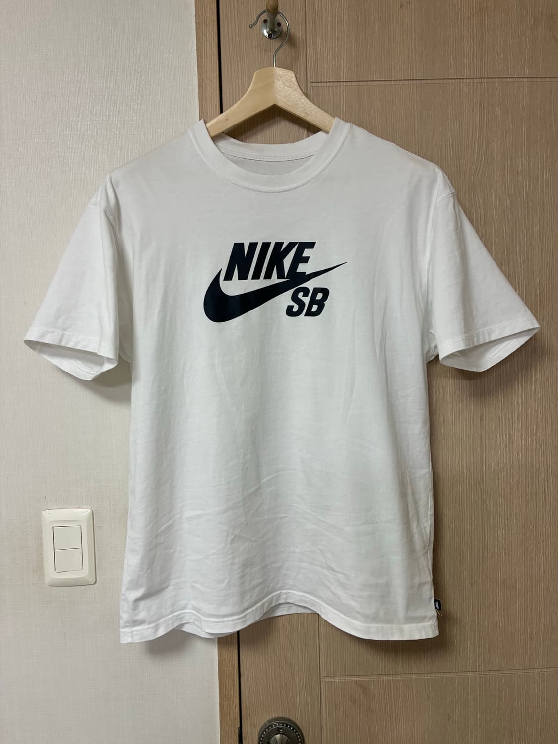 [L]나이키SB 티셔츠 화이트 상품이미지1