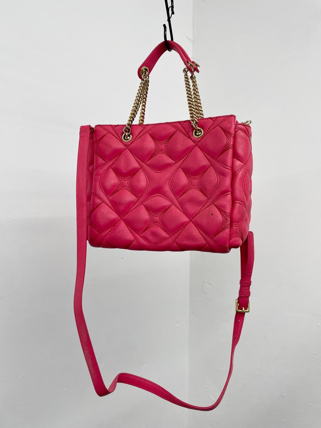 루이까또즈 갸루 키링 엠보 체인백💖 상품이미지6