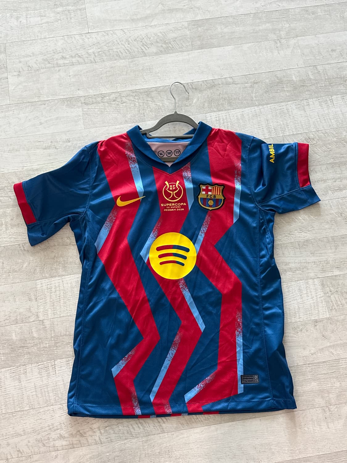 바르셀로나 유니폼 4th 수페르코파 킷 m 새상품 상품이미지1