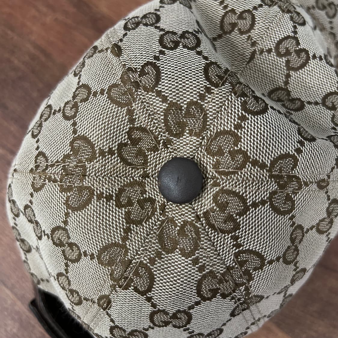 구찌 오리지널 GG 컨버스 로고 베이스볼캡 상품이미지6