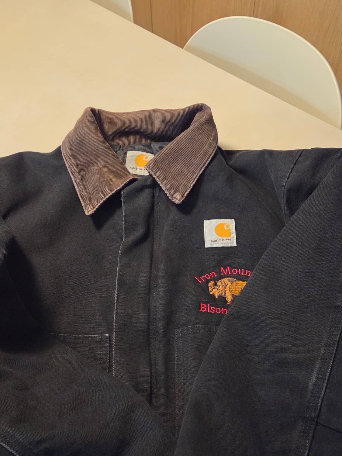 칼하트 J02 아크틱 자켓 블랙 상품이미지1