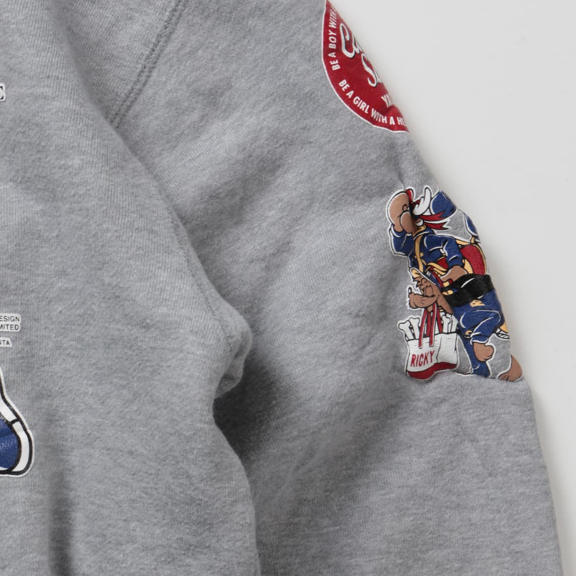 캡틴산타 그레이 프린팅 스웻셔츠   상품이미지5