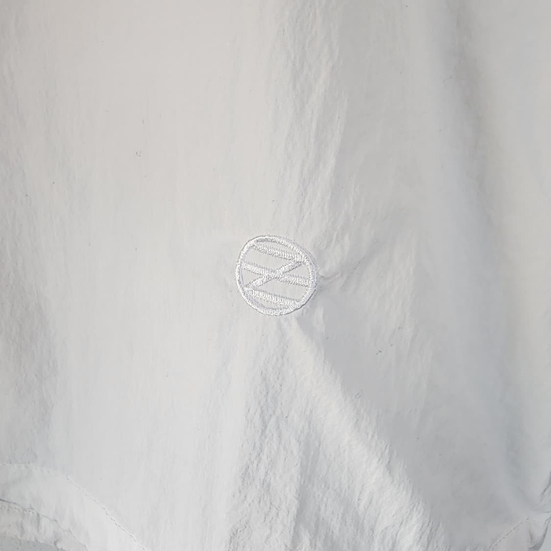  ZOOC  화이트 블라우스 상품이미지4