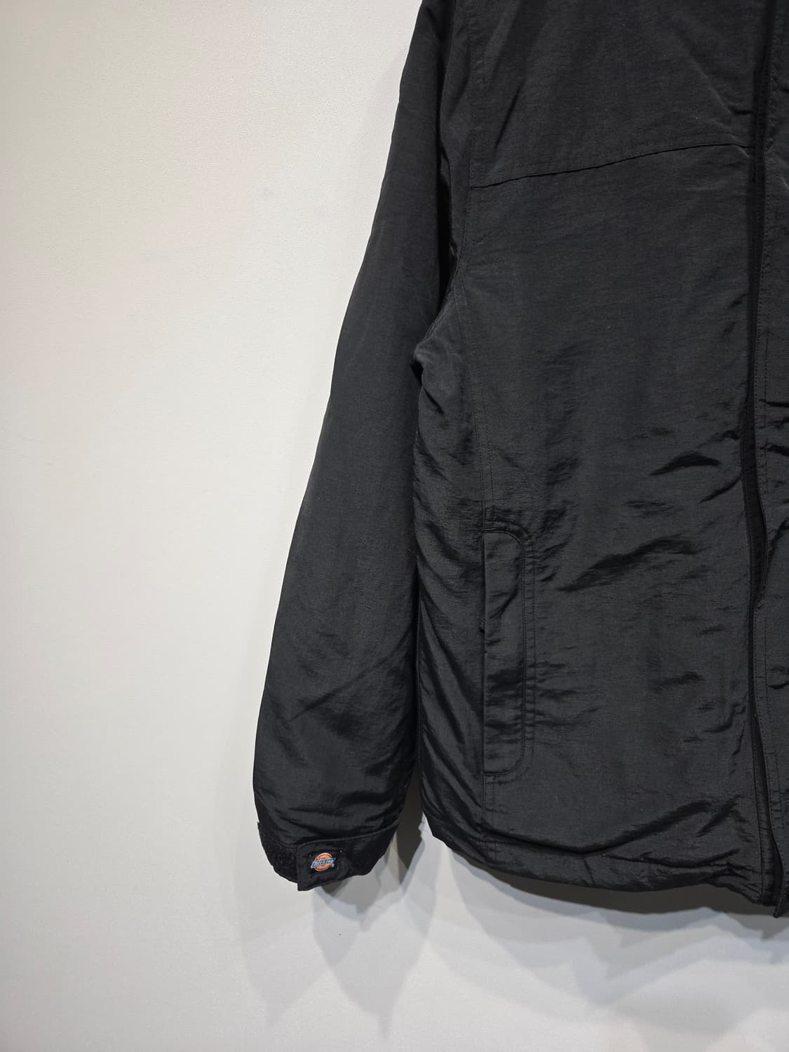 디키즈(Dickies) 블랙 후드 패딩 자켓 상품이미지4