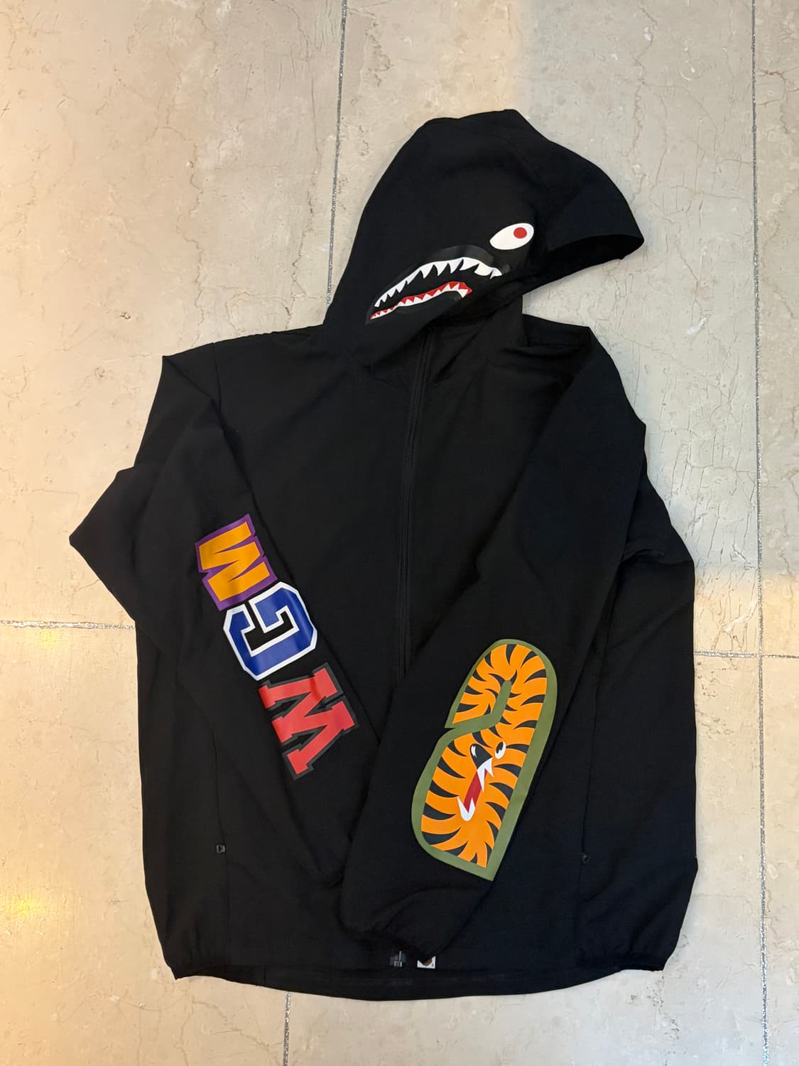 구형 베이프 블랙 샤크 매쉬 바람막이 L 상품이미지2
