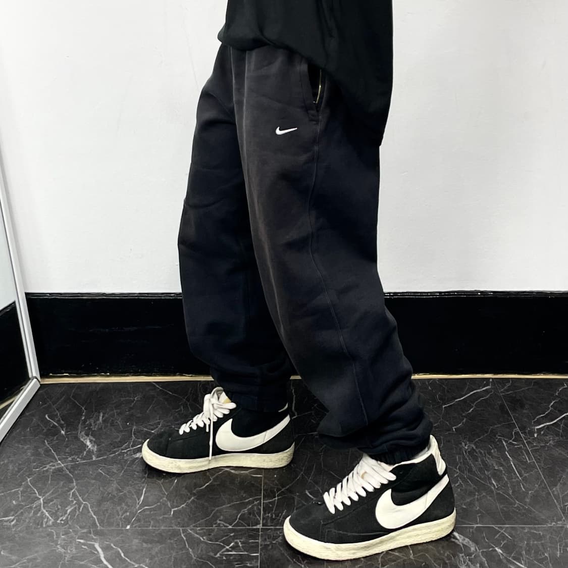 나이키 NRG 솔로스우시 오버와이드 조거 트랙팬츠 상품이미지1