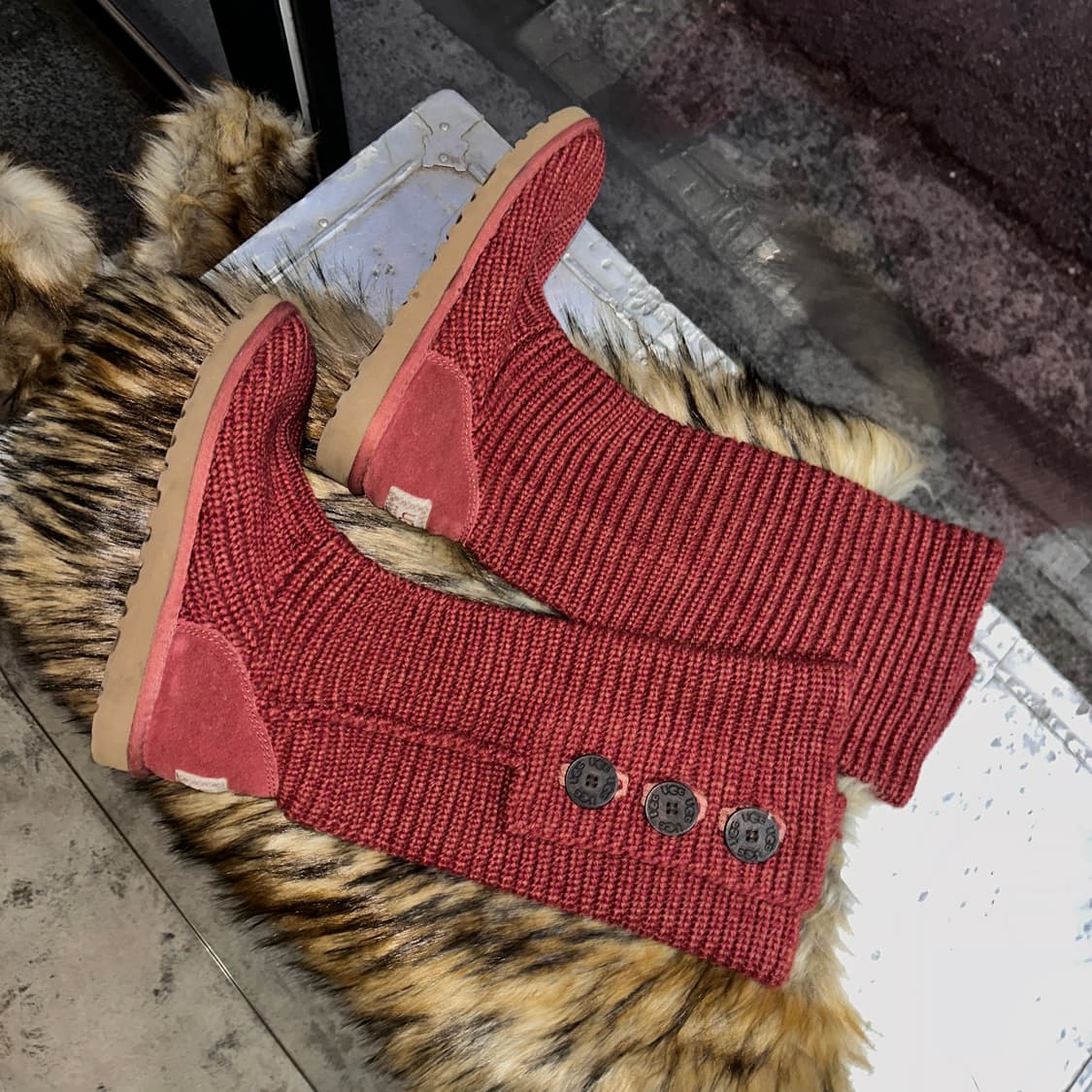 00s 러스티 레드 어그 카디 니트 부츠 상품이미지3