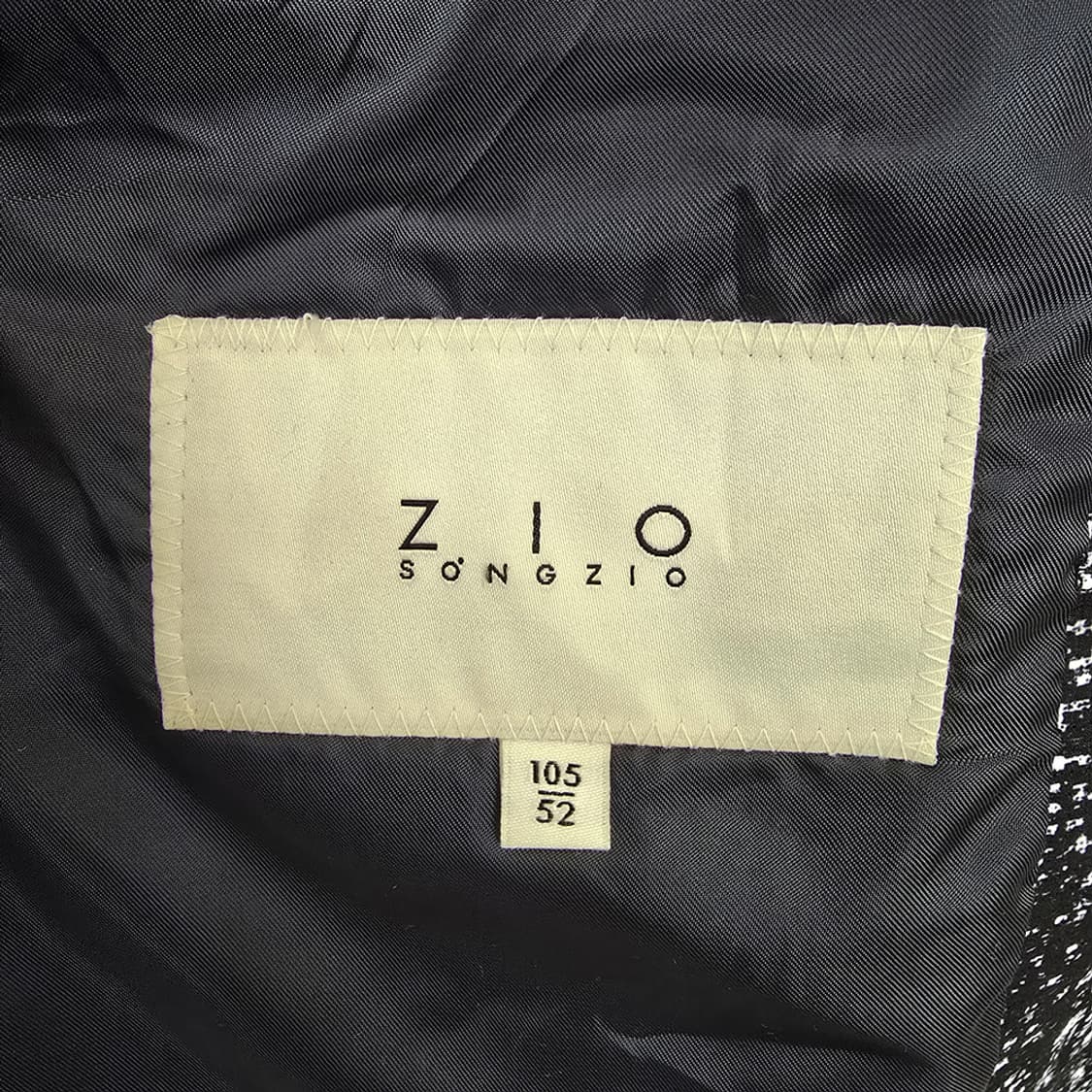 지오송지오 ZIO SONGZIO 패턴 싱글 코트 블랙 105 상품이미지5