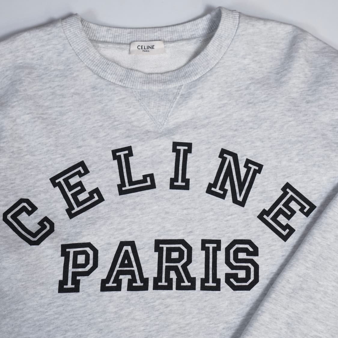 셀린느 바시티 로고 크롭 스웻셔츠 상품이미지7