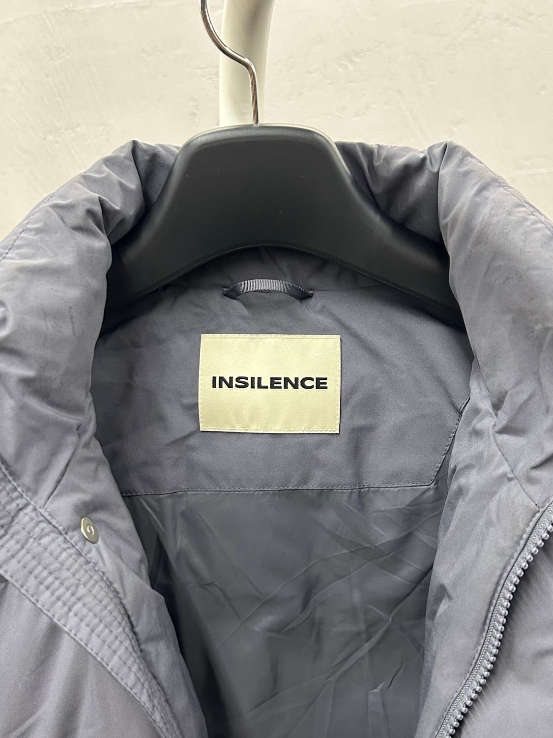 INSILENCE(인사일런스) 회색 패딩 점퍼 상품이미지4