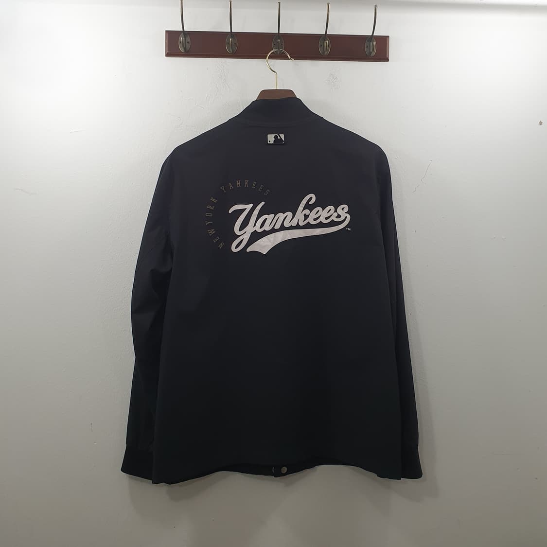 XL MLB 남성 블랙 간절기 뉴욕 양키스 바람막이 자켓 상품이미지7