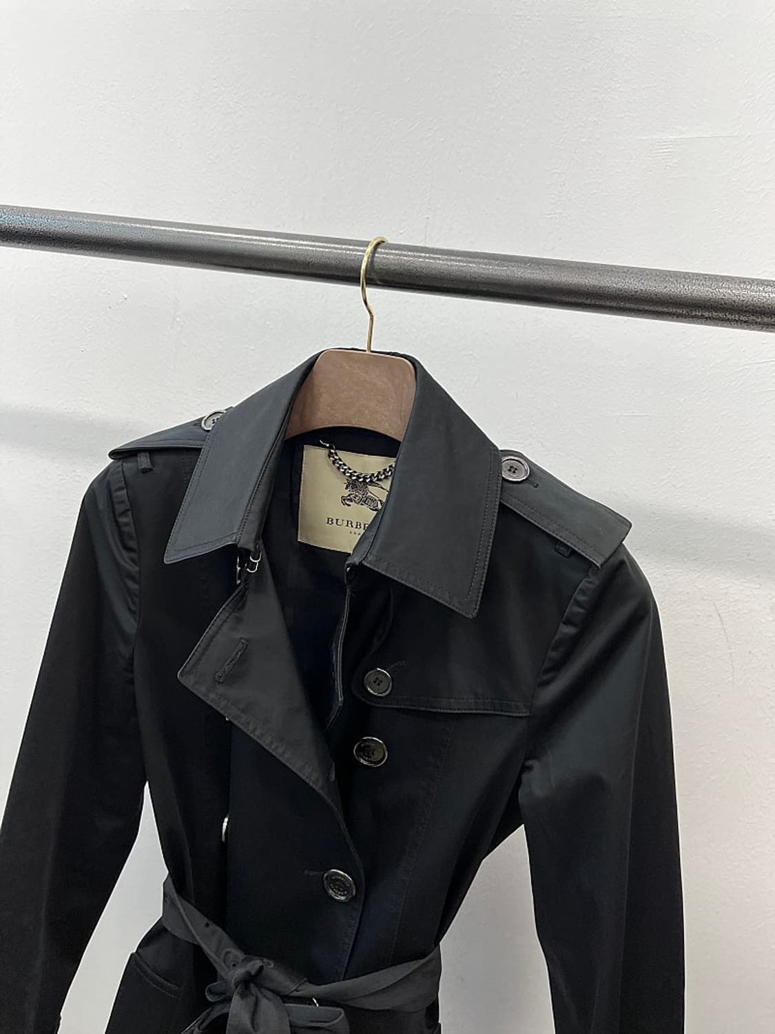 여) 버버리 런던 블랙 트렌치코트  상품이미지3