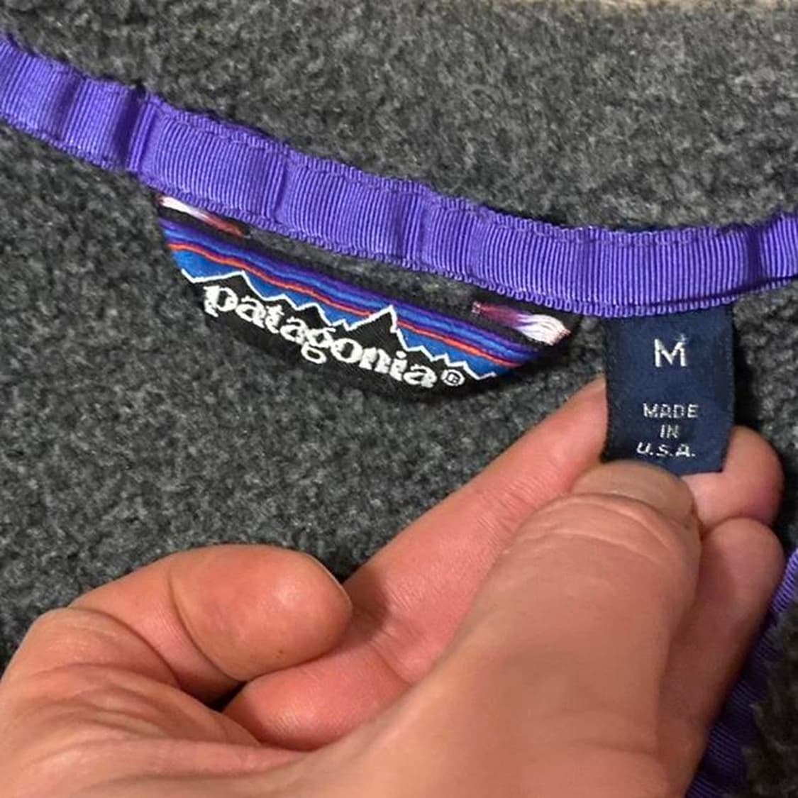 90s 파타고니아 신칠라 스냅-T 그레이/레드 USA 상품이미지3