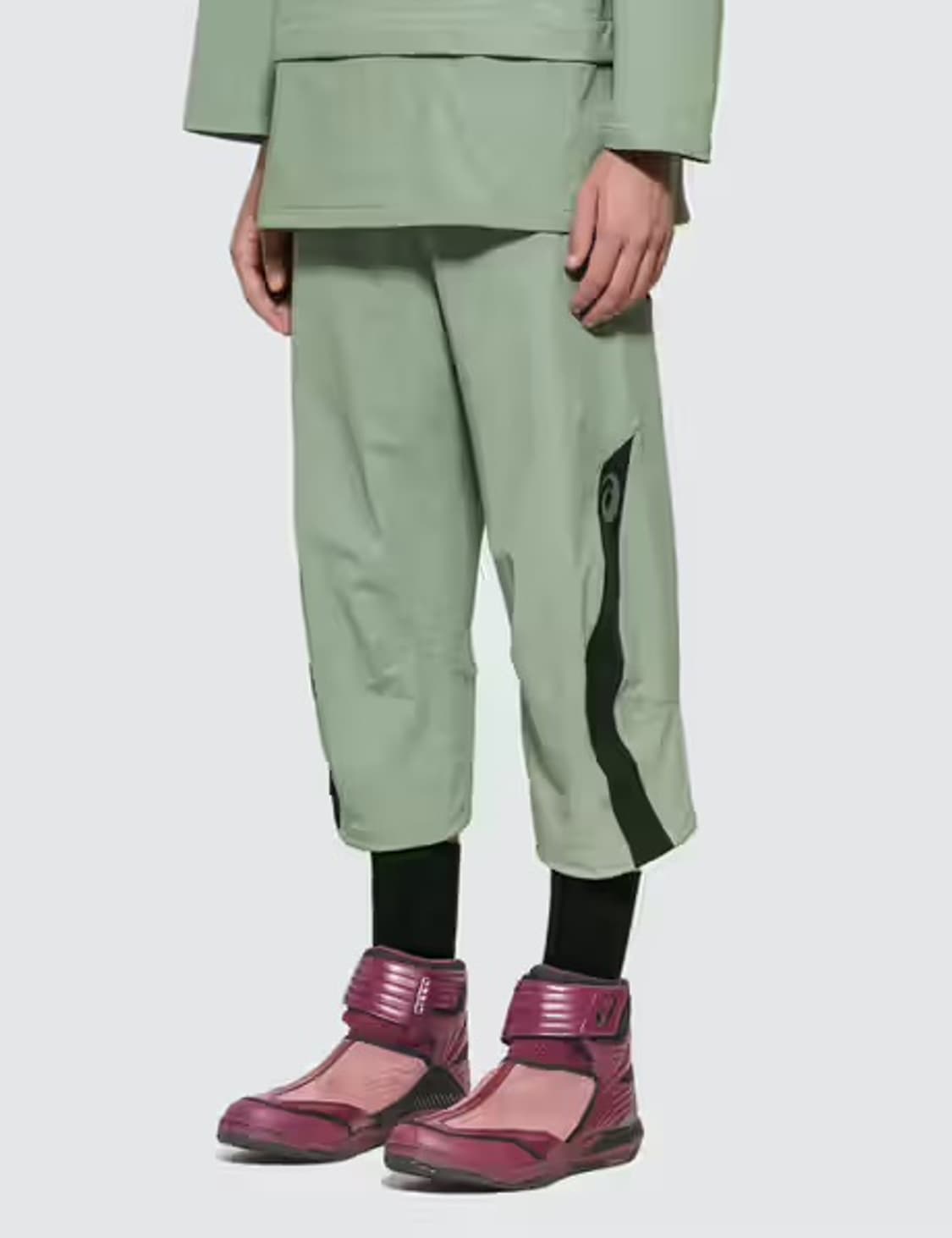 키코아식스 우븐팬츠 상품이미지1