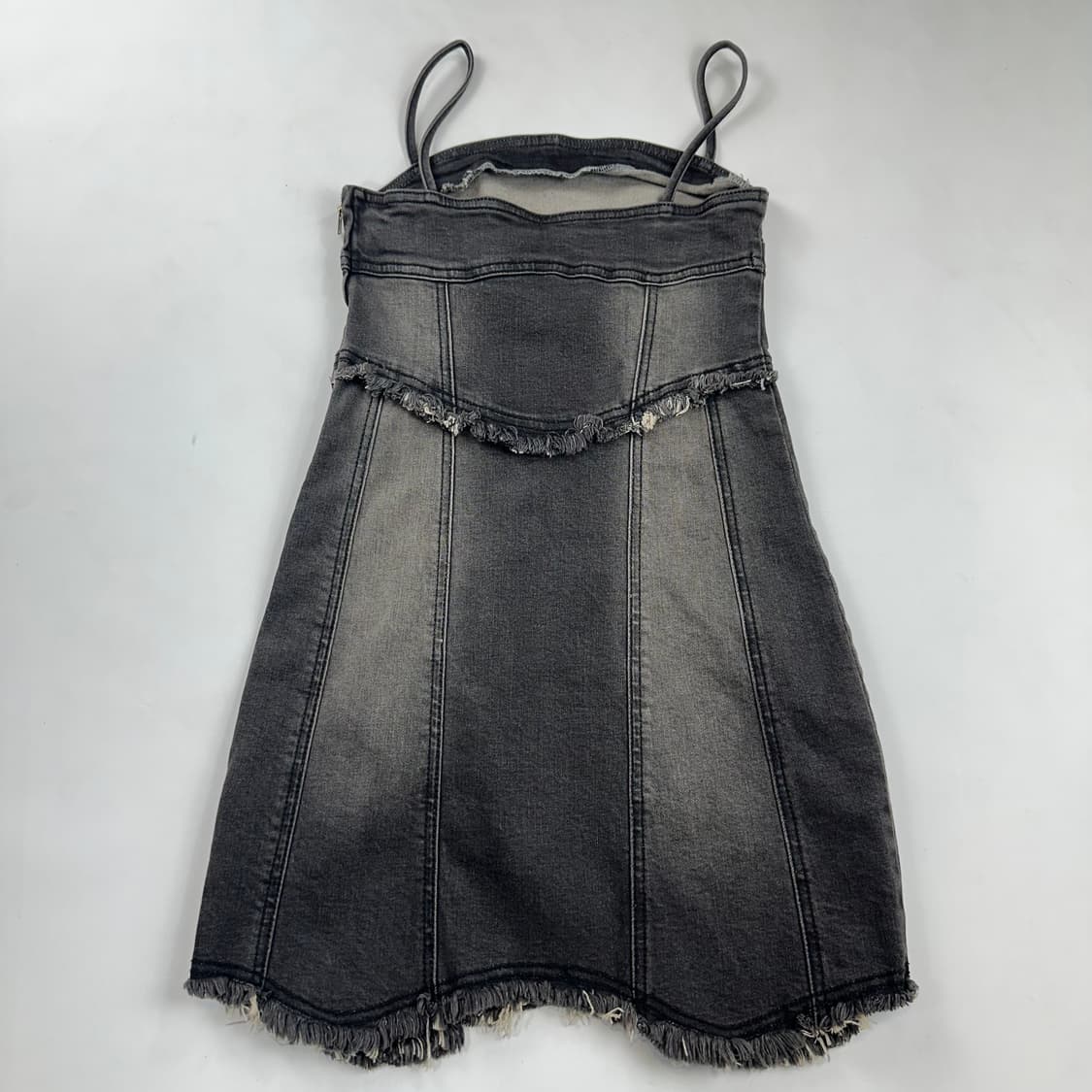 유즈  BUSTIER ROUGH CUTTING 데님 드레스 탑 상품이미지2