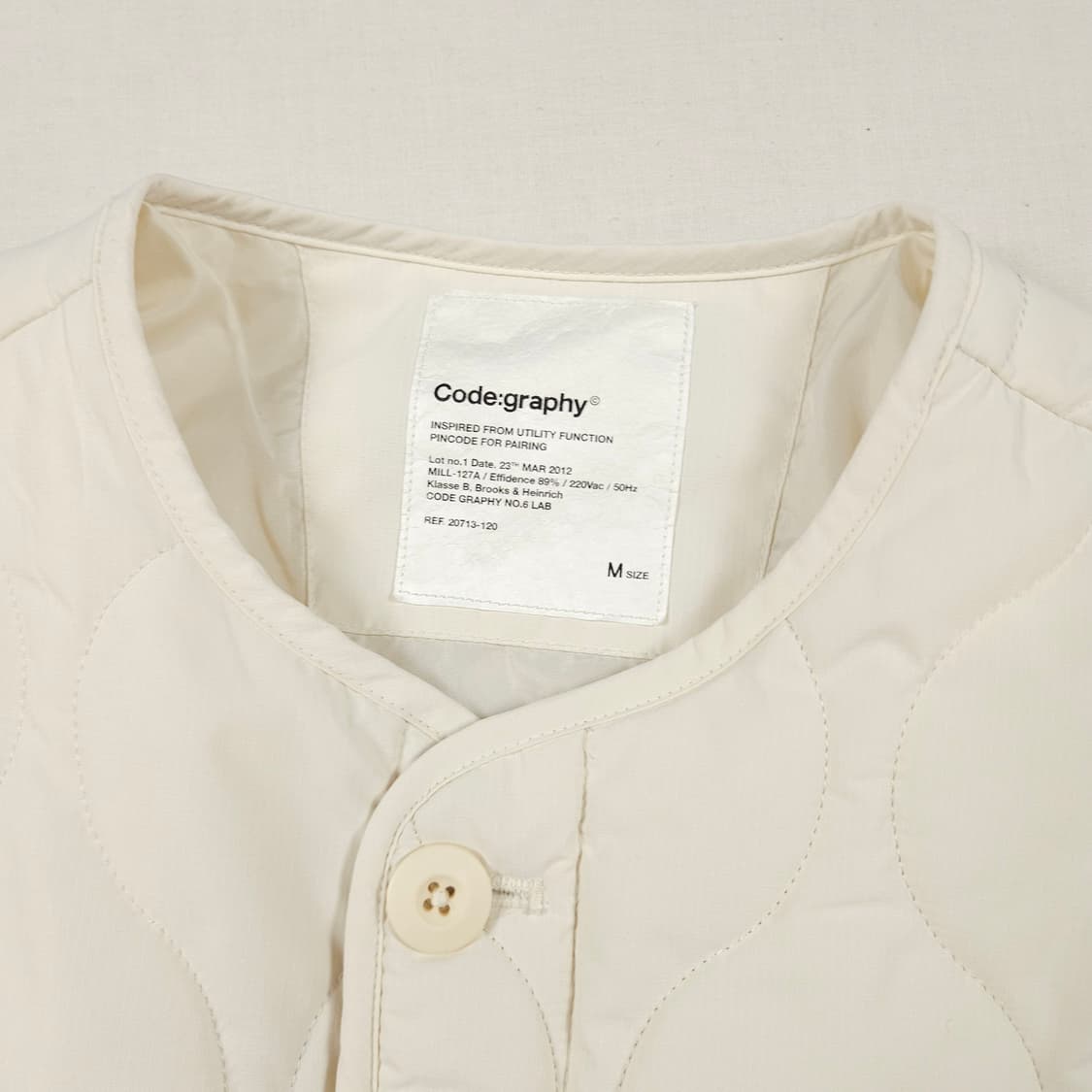 M(95) 코드그라피 퀼팅점퍼 아이보리 상품이미지4