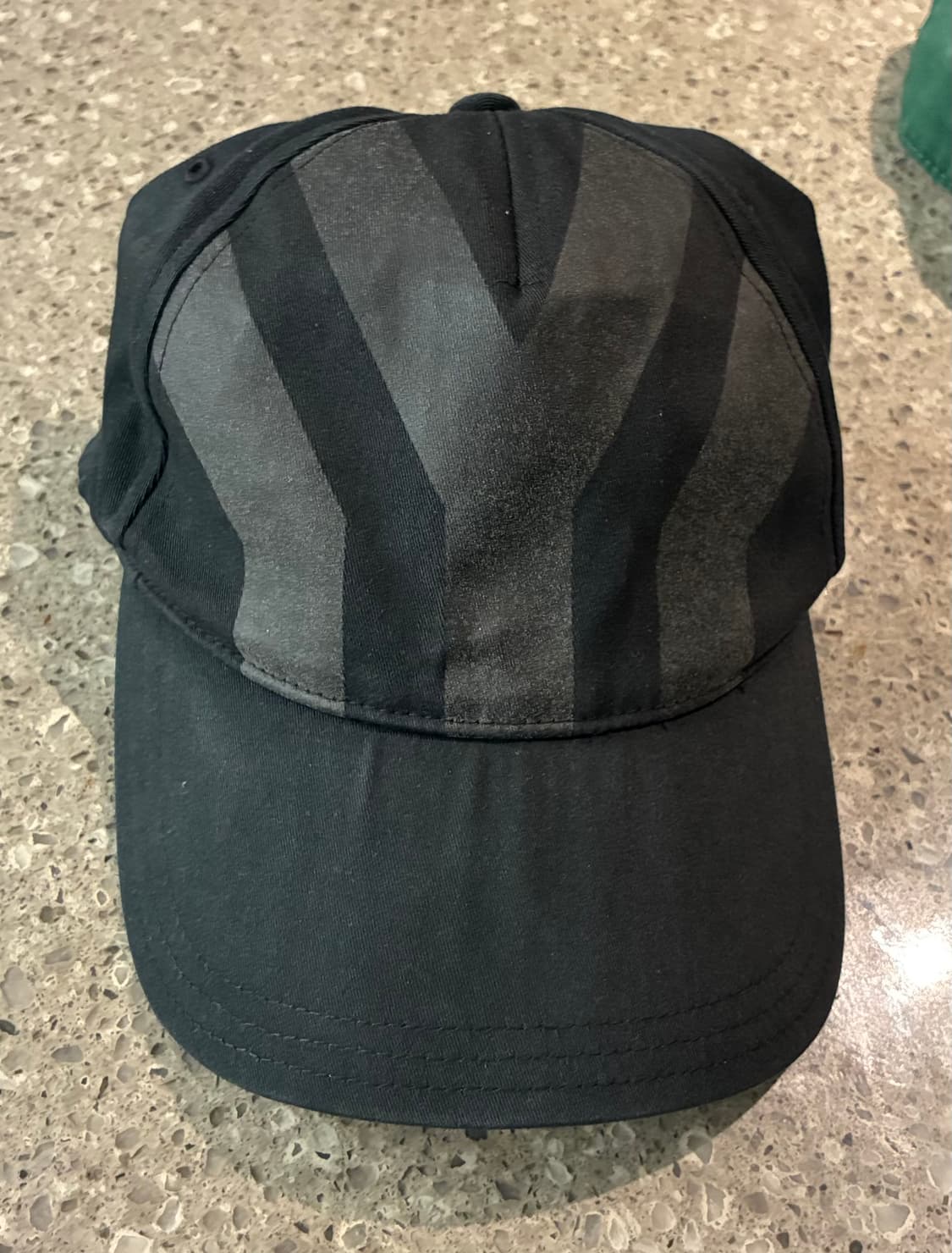 y-3 볼캡 판매 상품이미지1