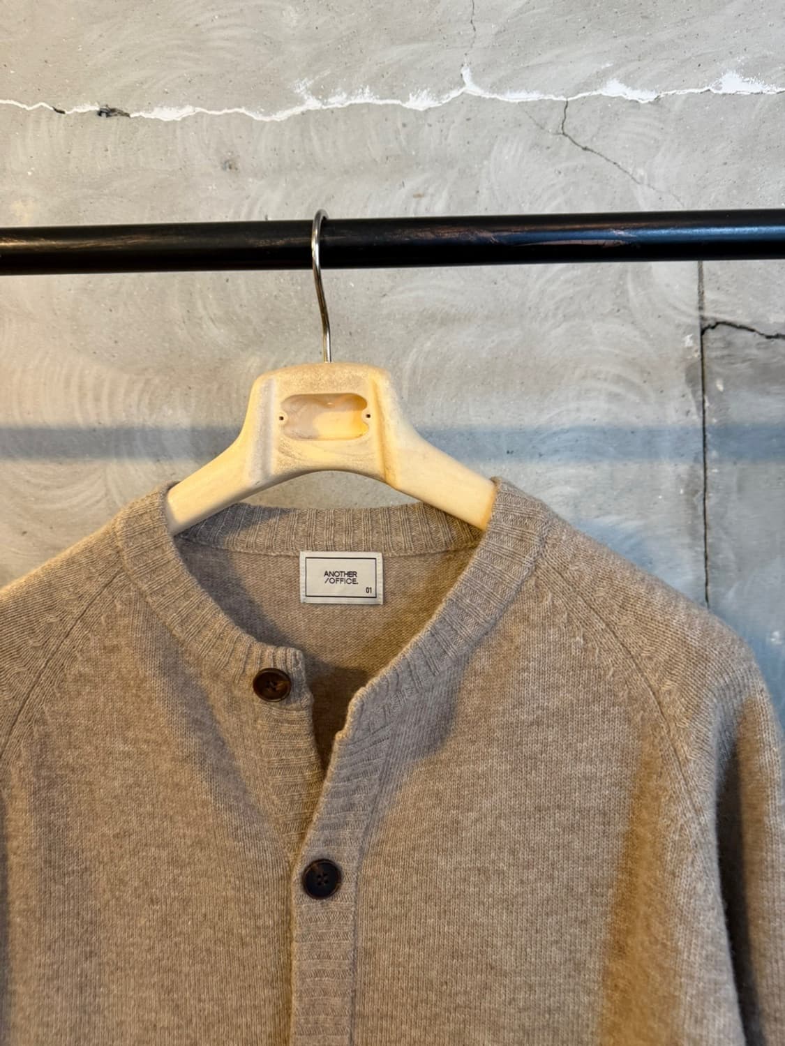 어나더 오피스 가디건 슬림100 상품이미지5