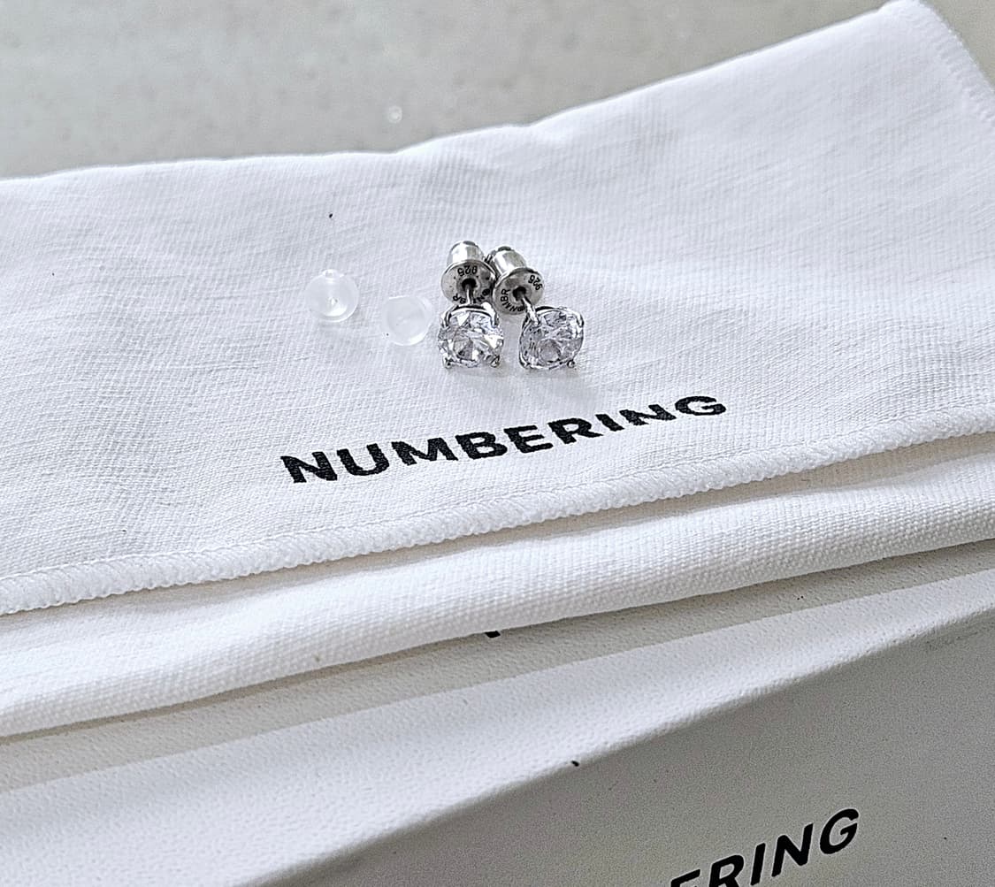 넘버링 #3111 N 다이아 6mm 귀걸이 [보증서포함 풀구성] 상품이미지2