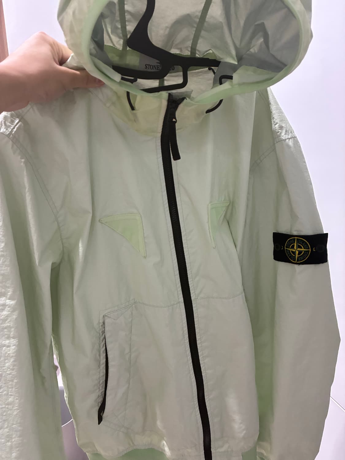 스톤아일랜드 멤브라나 23ss xl 바람막이 상품이미지1