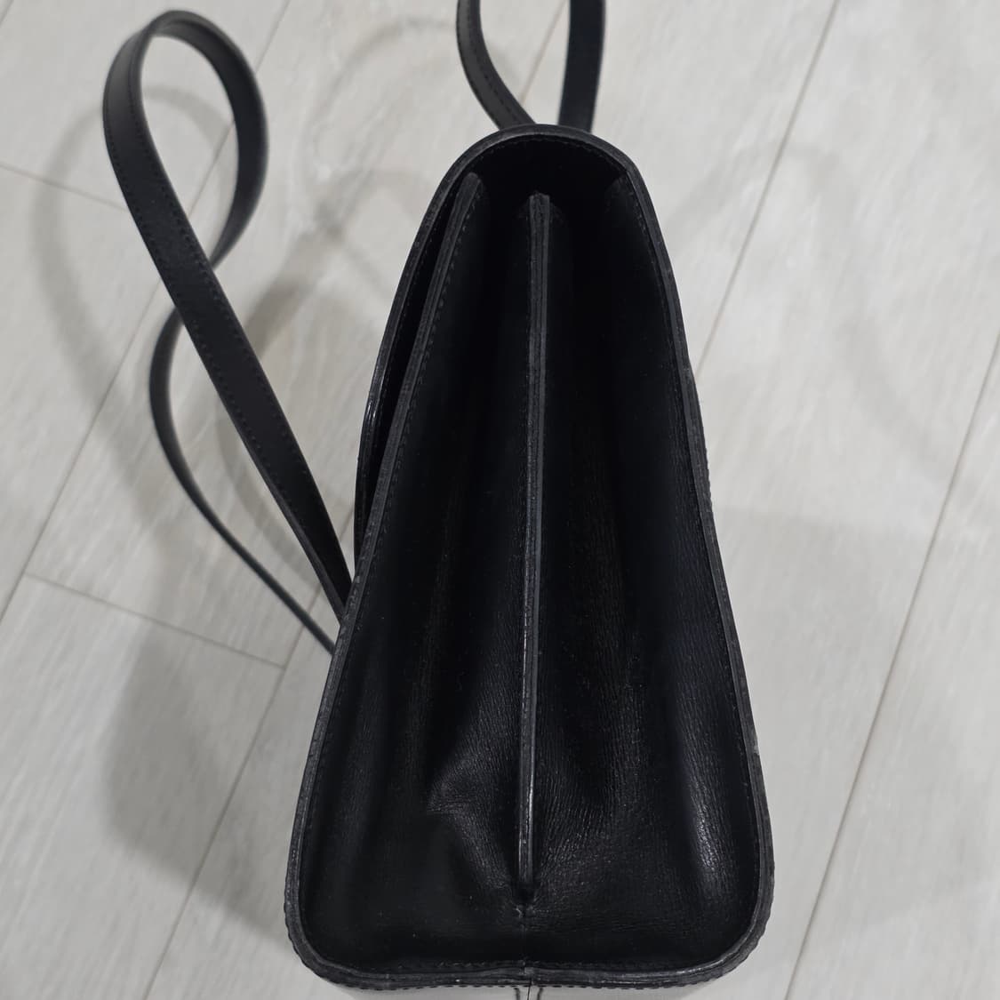 디올 dior 로고 플랩 핸드백 토트백 상품이미지5