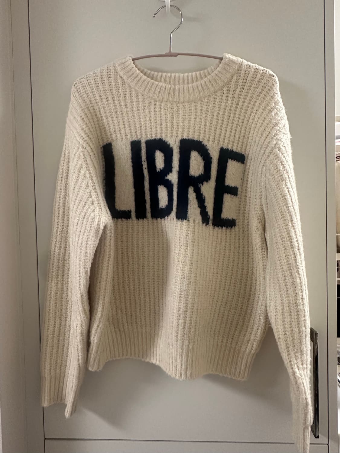 에잇세컨즈 아이보리 니트 상품이미지1