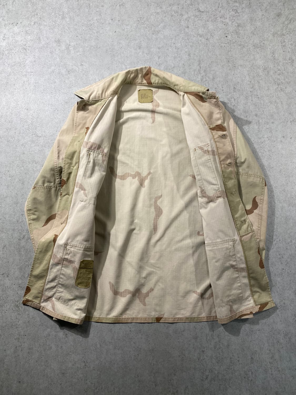 [M] 90s U.S.ARMY 미군 데저트 카모 BDU 자켓 상품이미지4