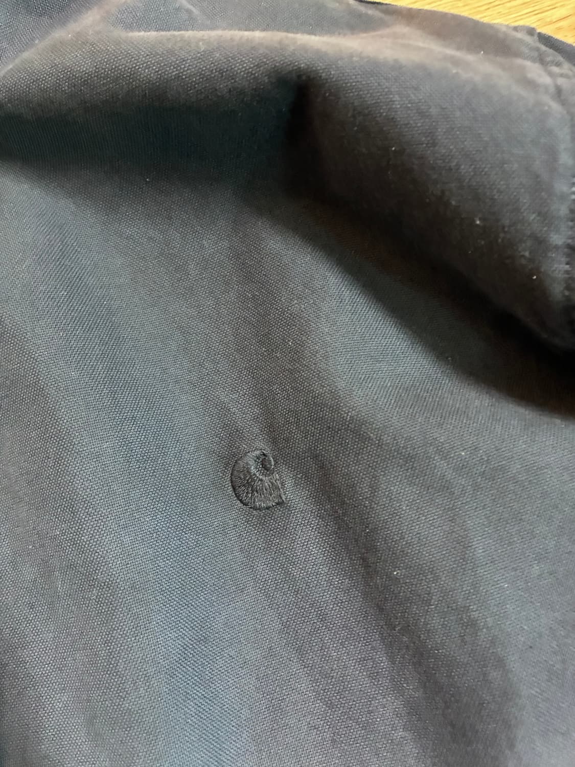 칼하트 윕 네이비 셔츠 상품이미지2