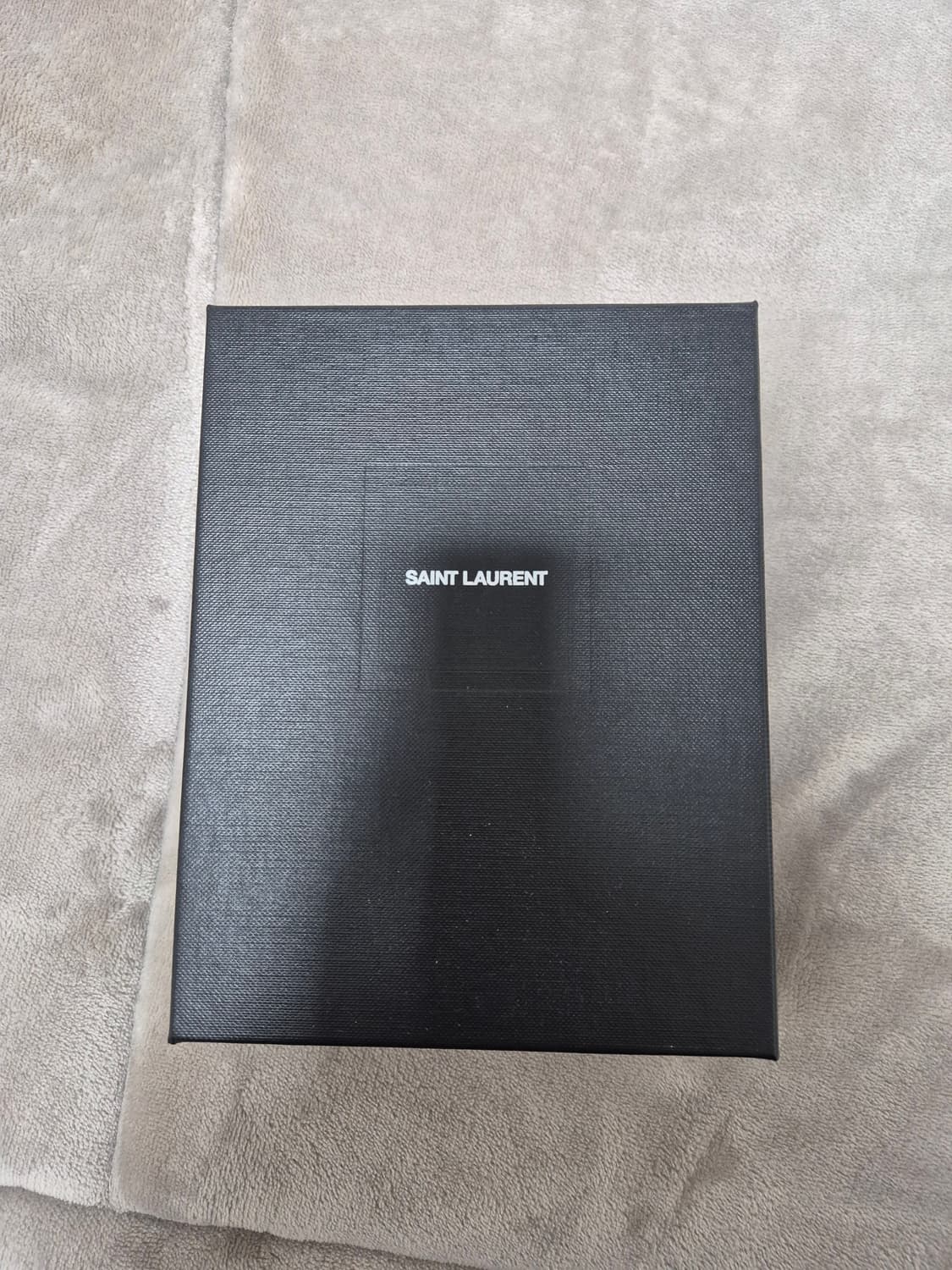 입생로랑 지갑 금장 상품이미지5