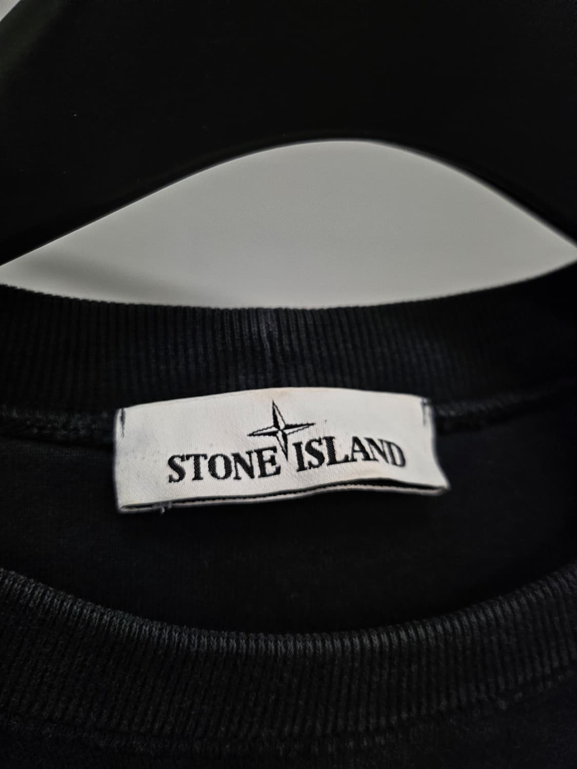 스톤아일랜드 맨투맨 M / 상태양호 / 네고가능 상품이미지3