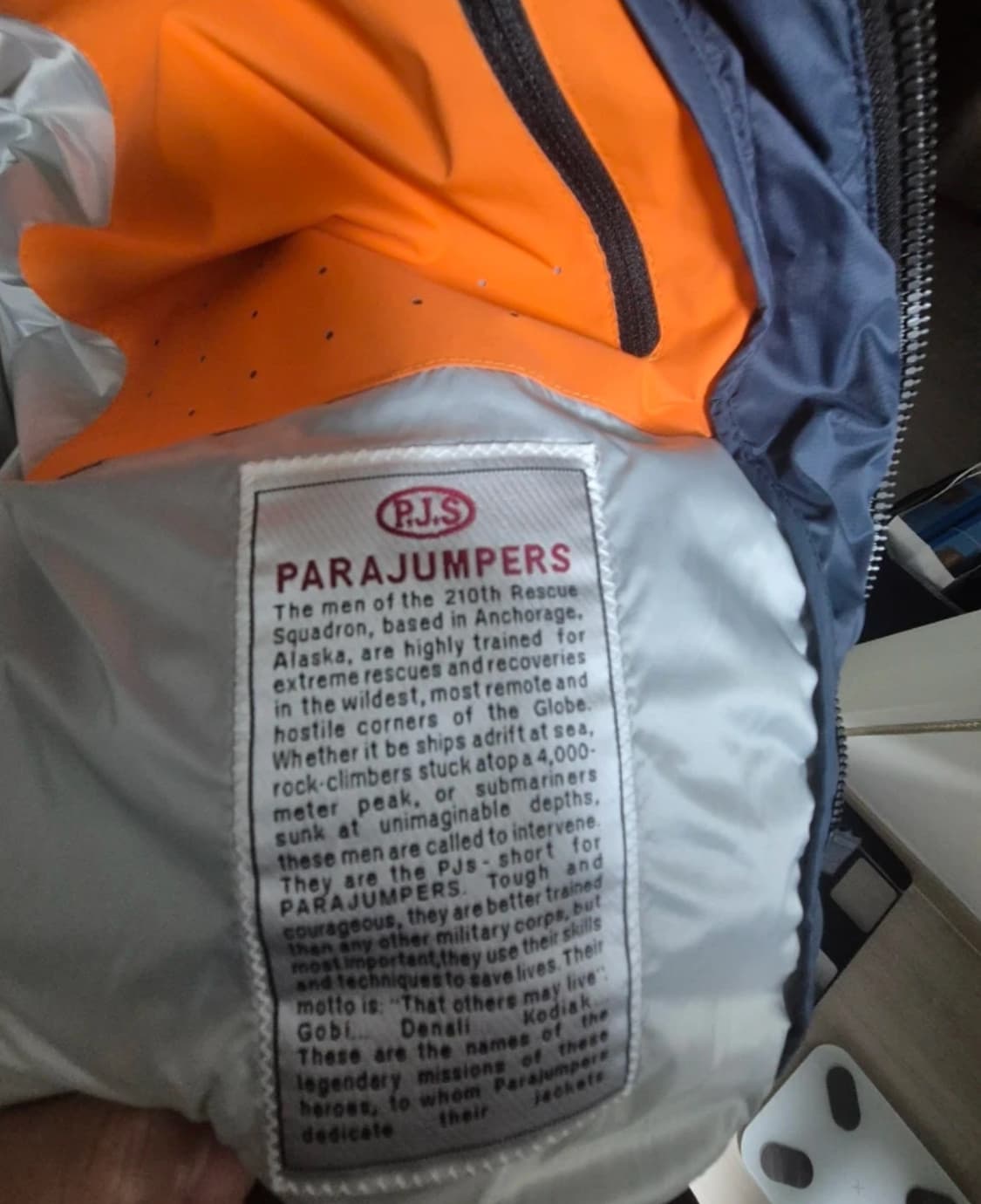 파라점퍼스 타이릭 패딩 XL 사이즈 상품이미지3