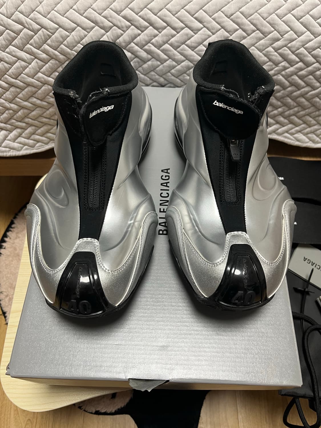 [40] 발렌시아가 바스켓볼 스니커즈 실버 상품이미지2