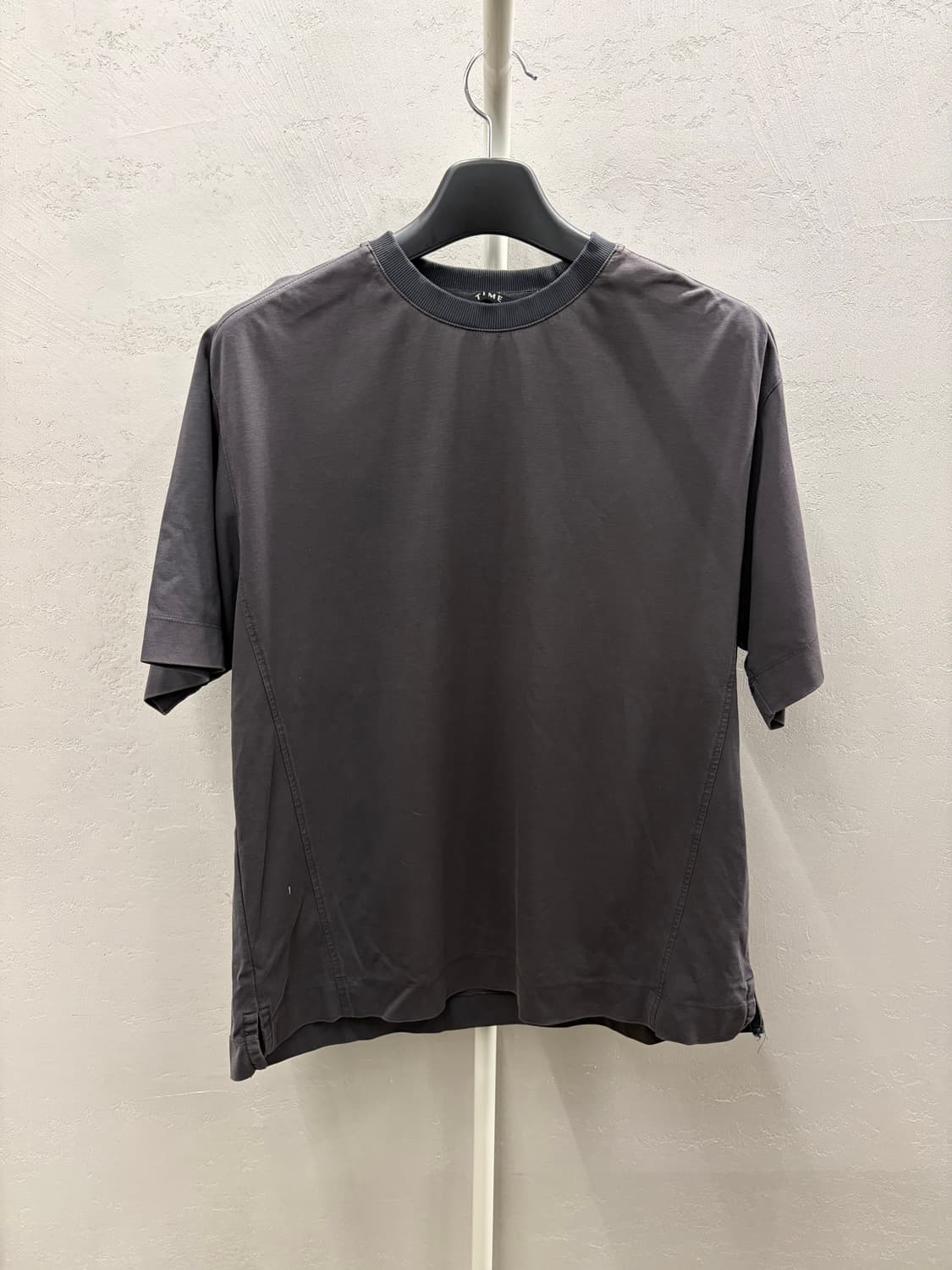타임(TIME) 100 사이즈 그레이 반팔 티셔츠 상품이미지2