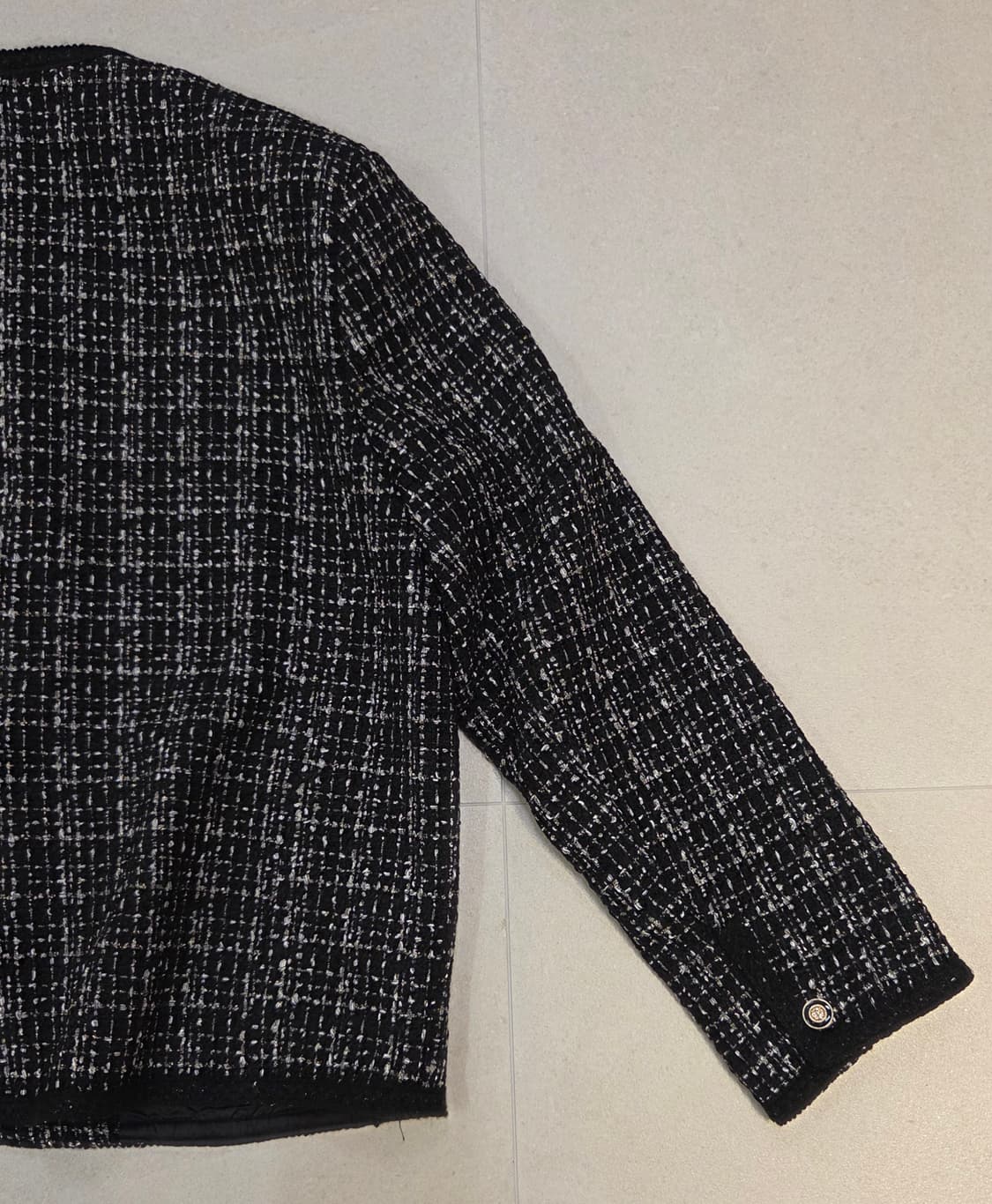 OURROOM 블랙 트위드 자켓 남자. 미착용 상품이미지5